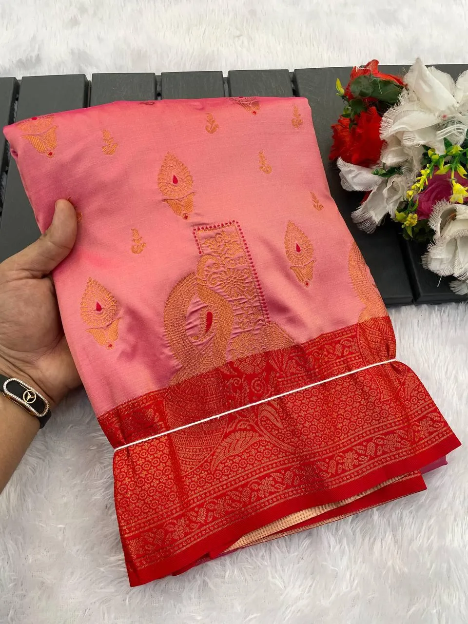 Enticing Baby Pink Soft Banarasi Silk Saree With Excellent Blouse Piece